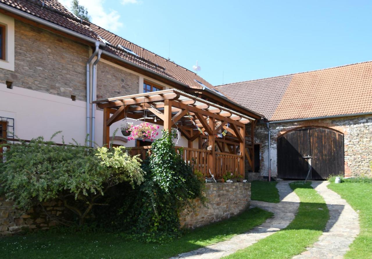 Apartmany Kamenka Micovice Zewnętrze zdjęcie